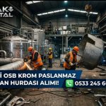 Tuzla Deri OSB'deki bir kimya fabrikasında Hak Metal İSG ekipleri devasa paslanmaz krom tankların ve reaktörlerin söküm işlemini yapıyor.